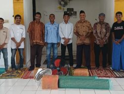 INAPADAN Bantu Sejadah hingga Al Quran untuk Masjid Raudhatul Mustaqiem Kolipadan – Lembata