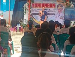 Wagub NTT Tekankan Pendidikan Karakter di SMA Lamboya Sumba Barat: Ilmu Saja Tak Cukup Tanpa Moral