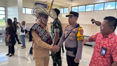 Wagub NTT Mendarat di Rote Ndao, Langsung Tinjau Infrastruktur dan Buka Program Ekonomi Desa