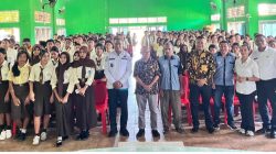 Wagub NTT Tekankan Disiplin dan Bahasa Inggris di SMAN 1 Larantuka Flores Timur